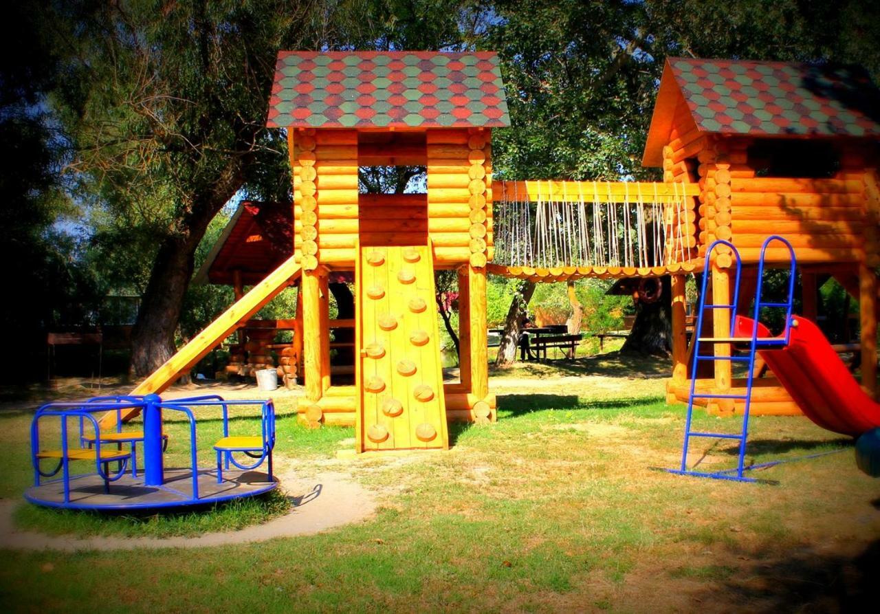 Holiday Park Dunay Kyslytsya Zewnętrze zdjęcie