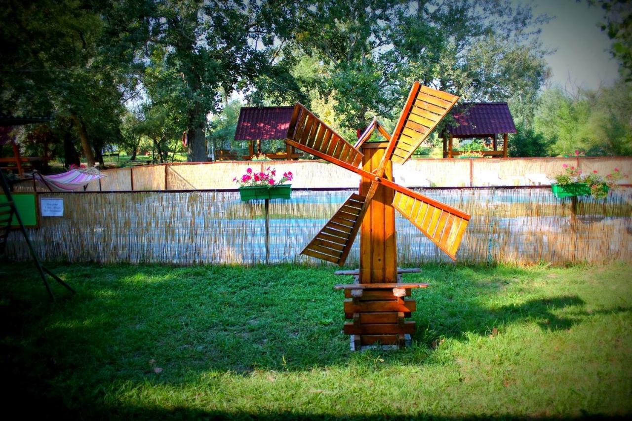 Holiday Park Dunay Kyslytsya Zewnętrze zdjęcie